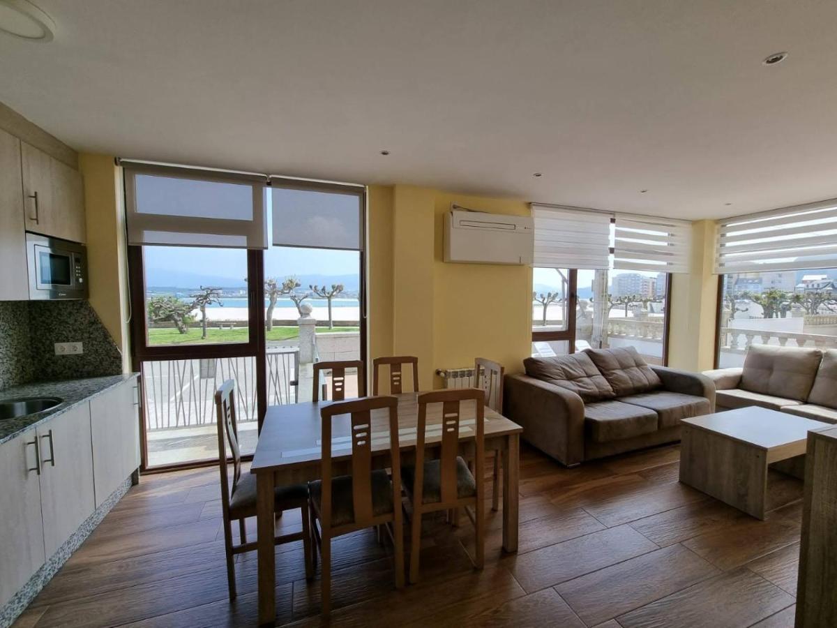 Foz Playa Rapadoira - Bajos Con Terraza Apartman Kültér fotó