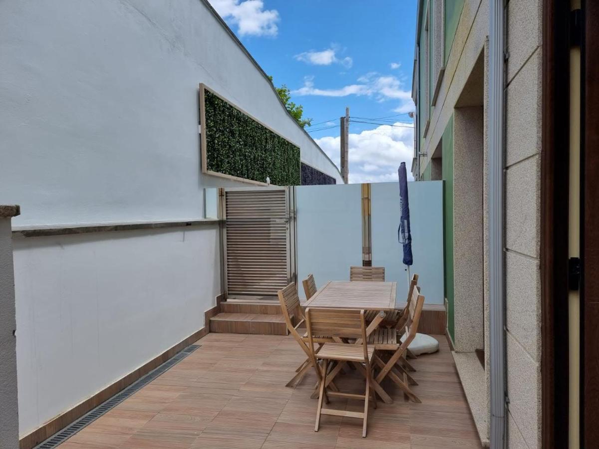 Foz Playa Rapadoira - Bajos Con Terraza Apartman Kültér fotó