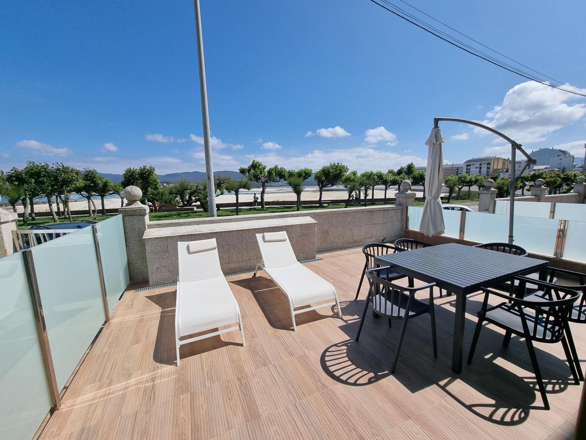 Foz Playa Rapadoira - Bajos Con Terraza Apartman Kültér fotó